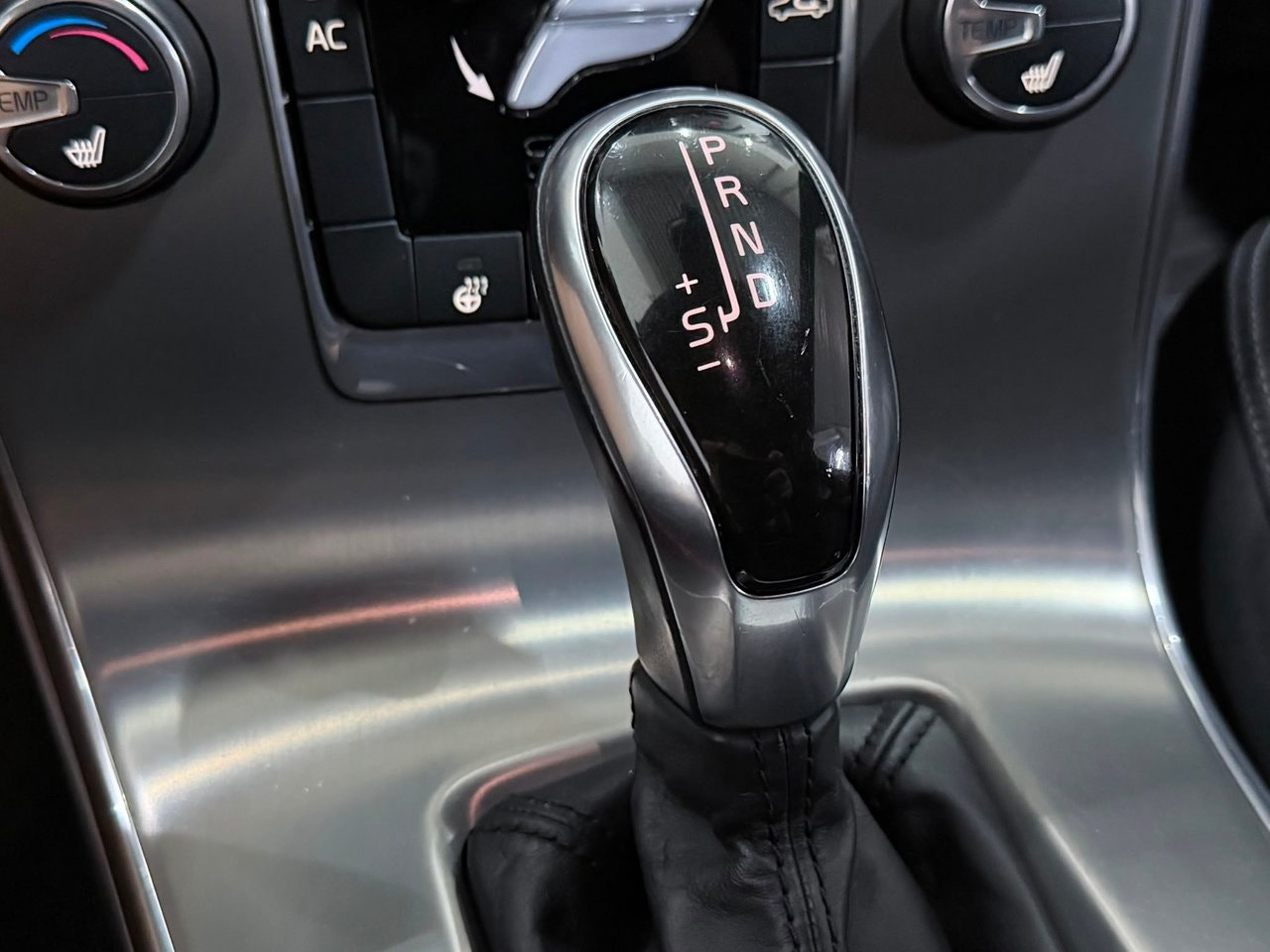 Volvo V60 D2 Powershift, 115hk, 2014