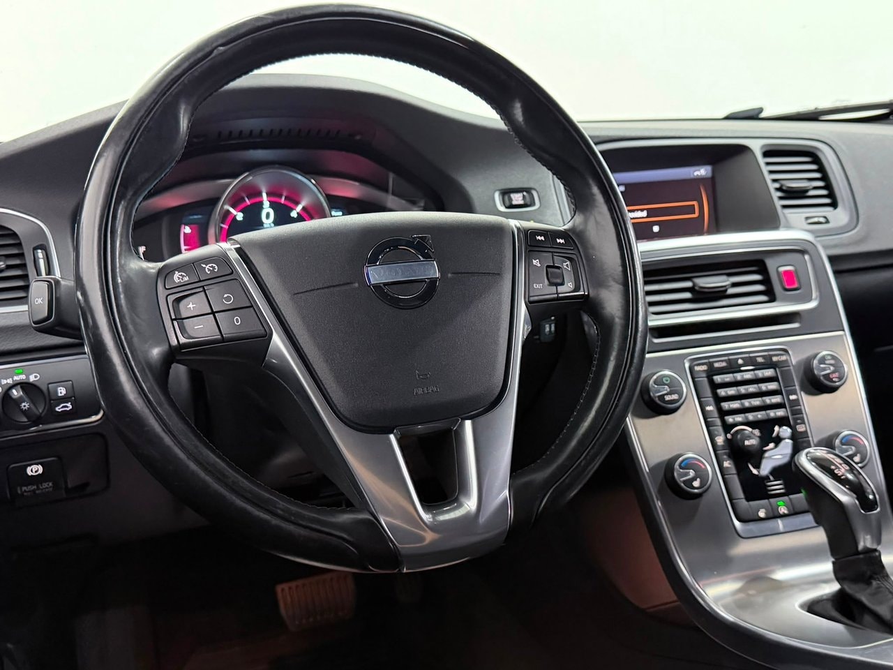 Volvo V60 D2 Powershift, 115hk, 2014