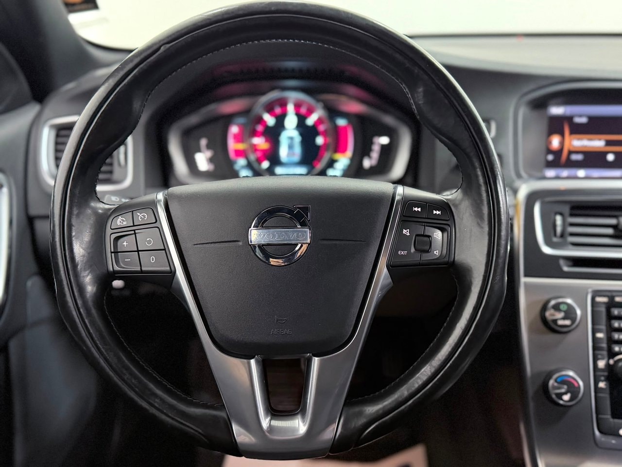 Volvo V60 D2 Powershift, 115hk, 2014