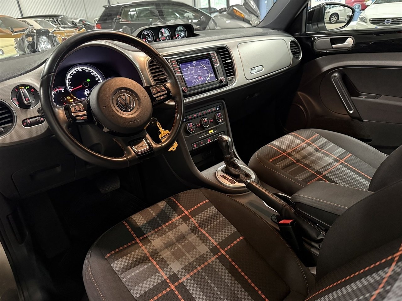 Volkswagen Beetle Cabriolet 1.2 TSI BMT DSG Sequential, 7-trins, 105ps, 2016
