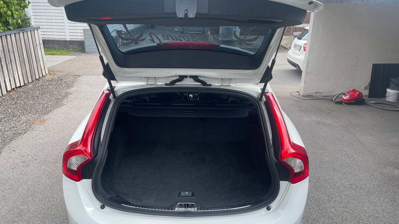 Volvo V60 D4 AWD Geartronic, 163hp, 2014