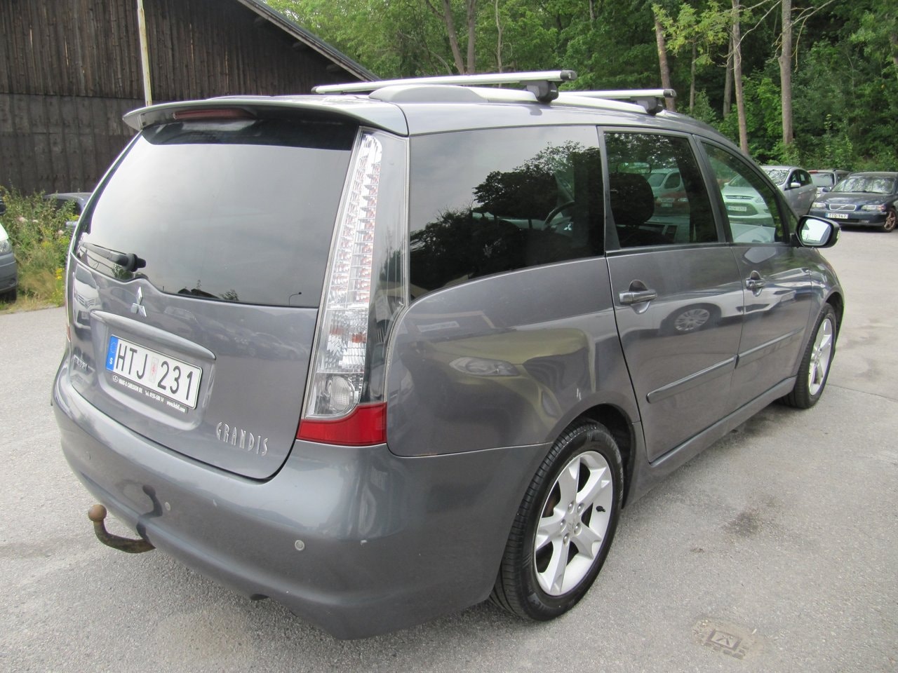 Mitsubishi Grandis 6-seater 2.4 MIVEC INVECS-II, 165hp, 2008