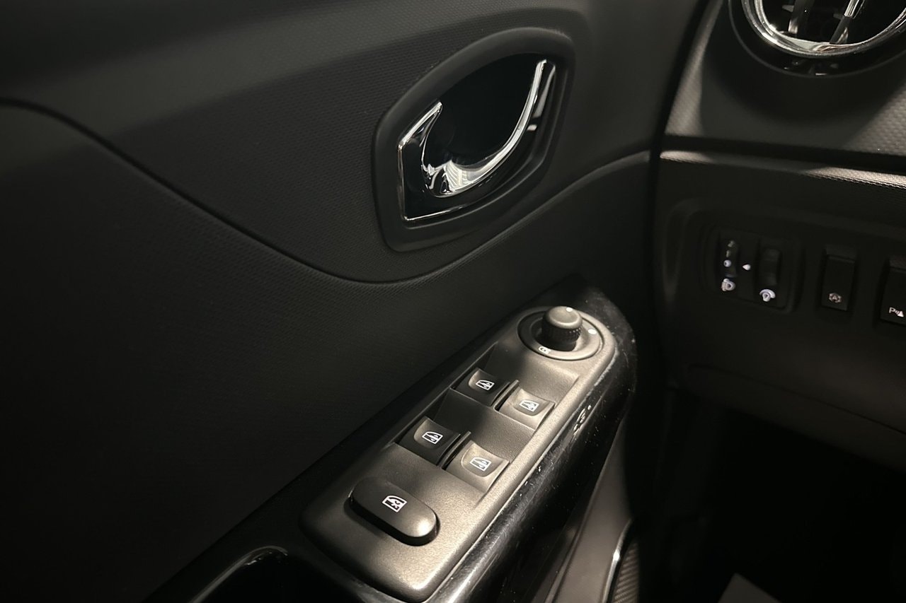 Renault Captur 0.9 TCe Manual, 90hp, 2016