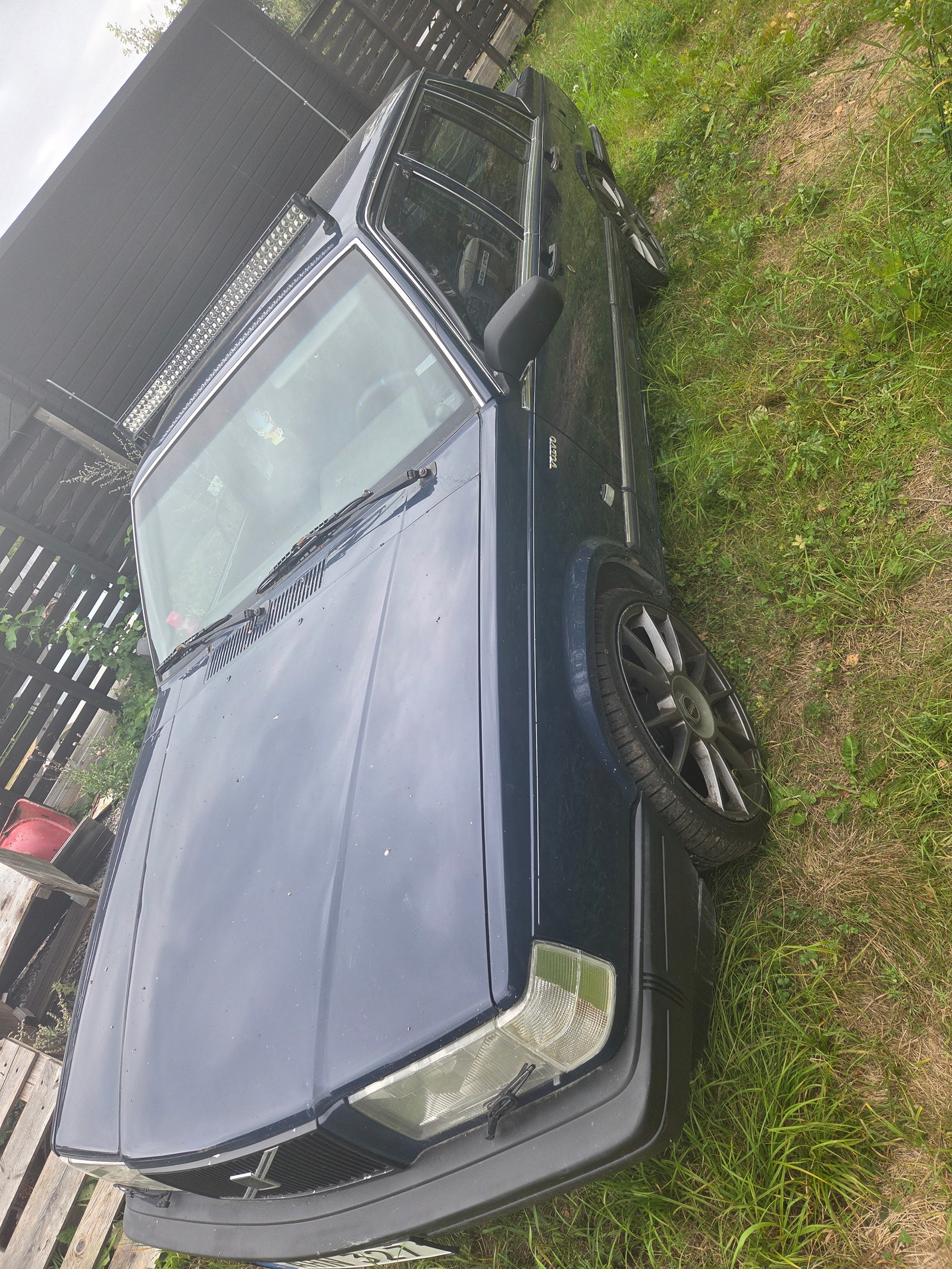 Volvo 740 2.3 Manual, 4-speed + OD, 115hp, 1990