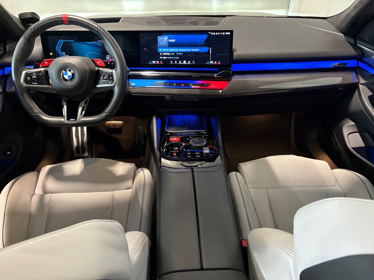 BMW M5 Steptronic, 727hk, 2025