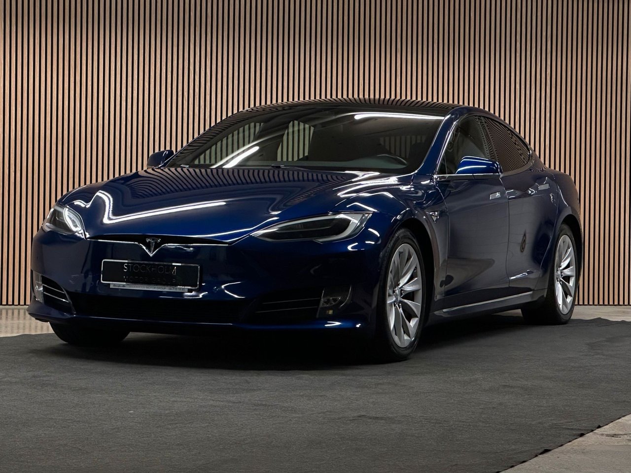 Tesla Model S 75D, 525ps, 2018