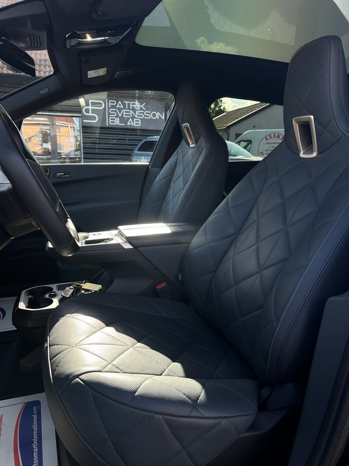 BMW iX M60, 540ps, 2023