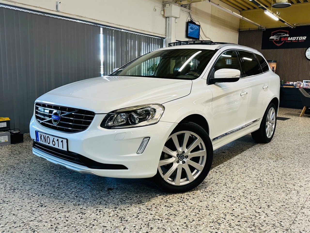 Volvo XC60 181 л.с.