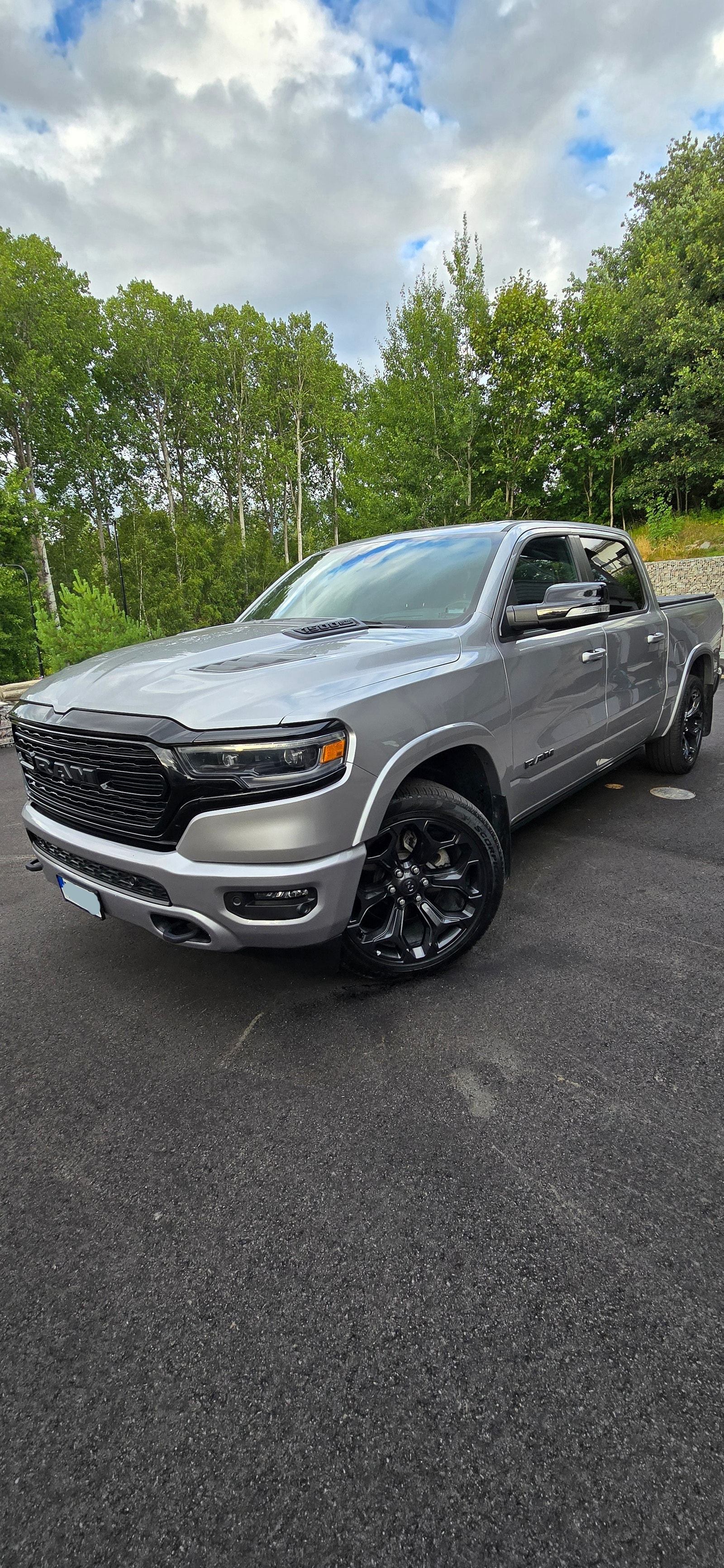 RAM 1500 Crew Cab 5.7 V8 HEMI Flex Fuel 4x4 TorqueFlite, 395hk, 2022