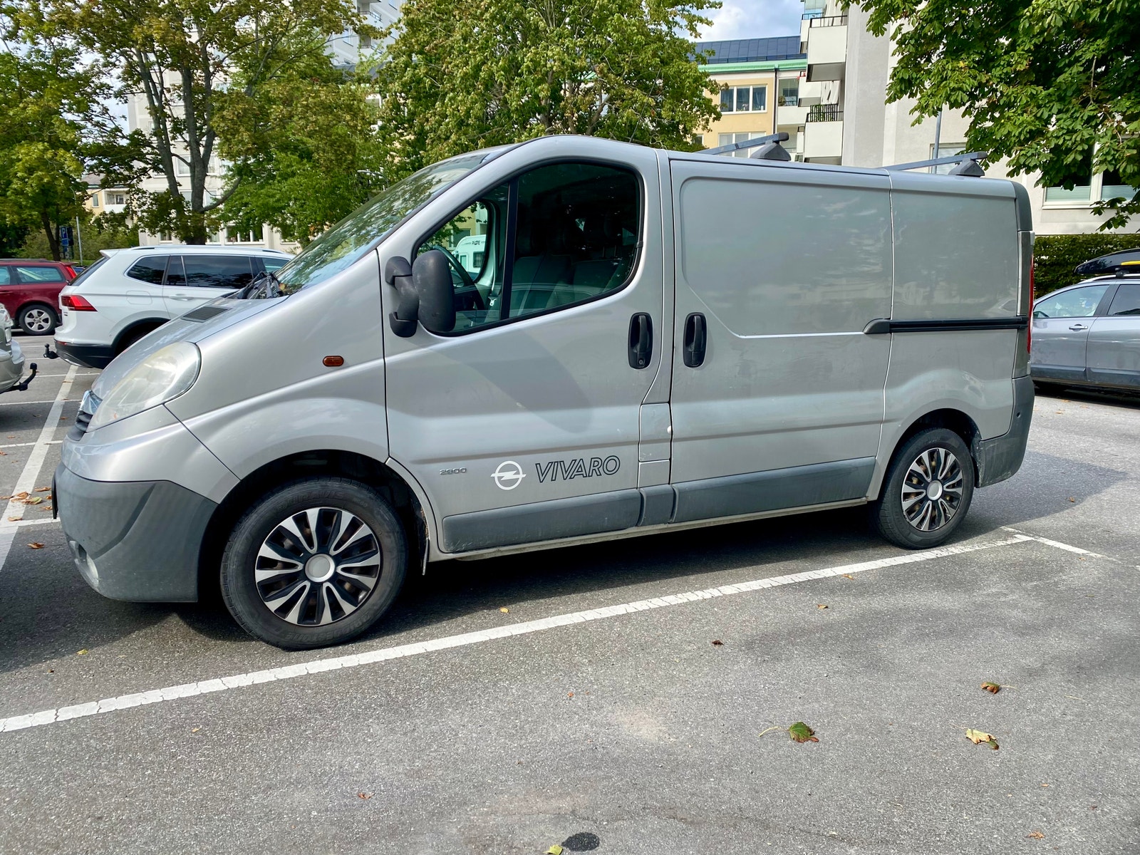Opel Vivaro Panel Van 2.9t 2.0 CDTI Manual, 114hp, 2013