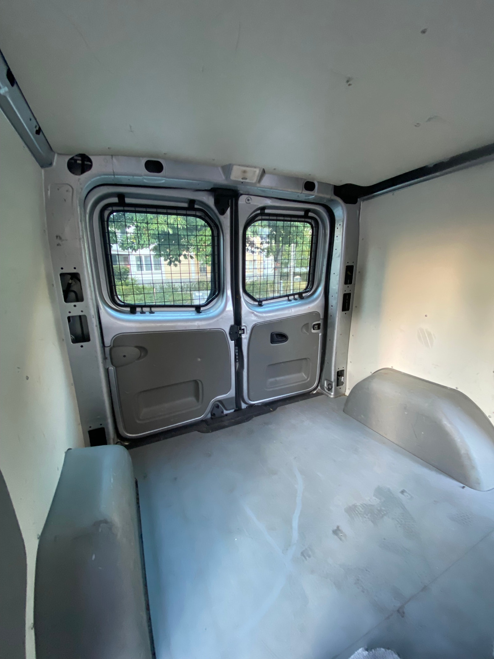 Opel Vivaro Panel Van 2.9t 2.0 CDTI Manual, 114hp, 2013