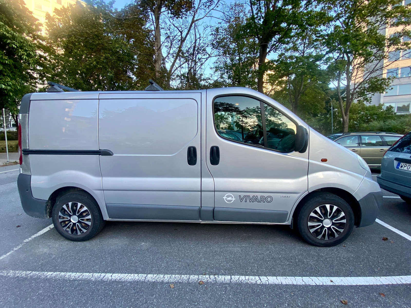 Opel Vivaro Panel Van 2.9t 2.0 CDTI Manual, 114hp, 2013