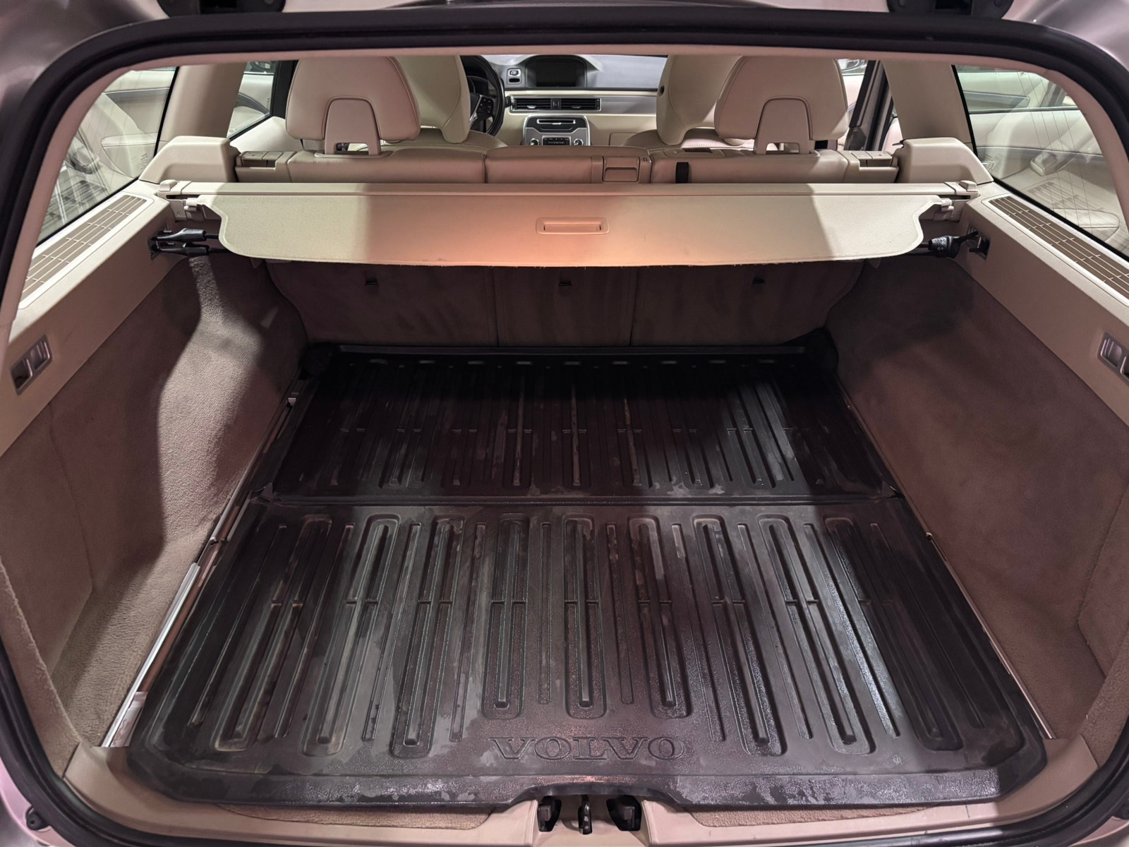 Volvo V70 D4 Manual, 163hp, 2014