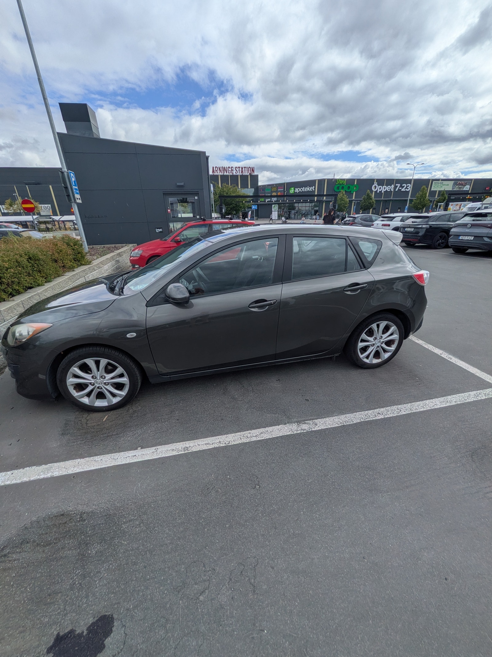 Mazda 3 Sport 1.6 MZ-CD Manual, 6-trins, 115ps, 2010