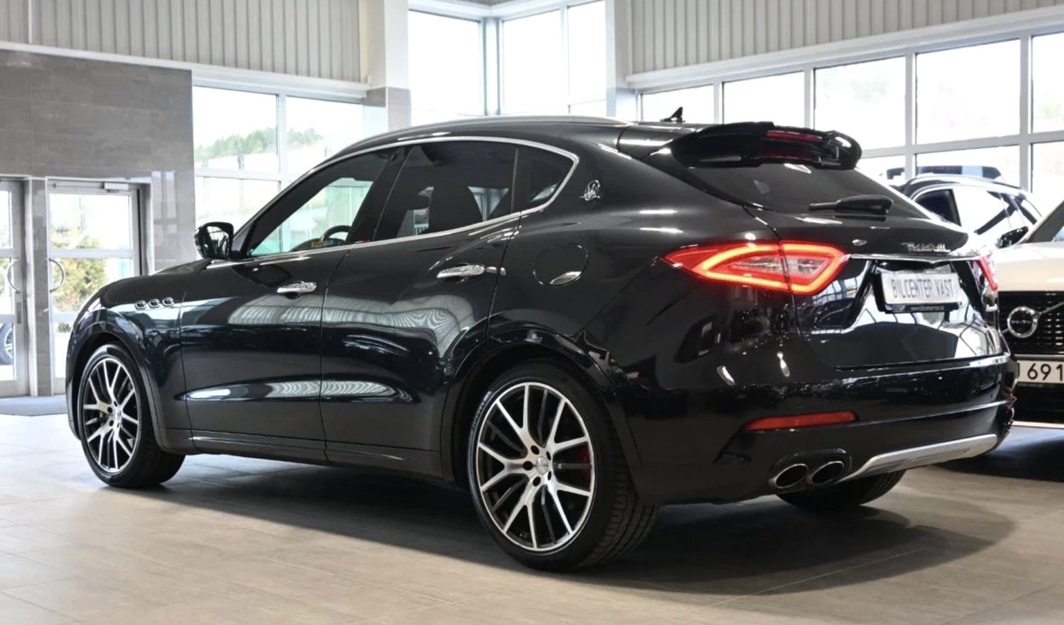 Maserati Levante S Automatic, 430hp, 2017