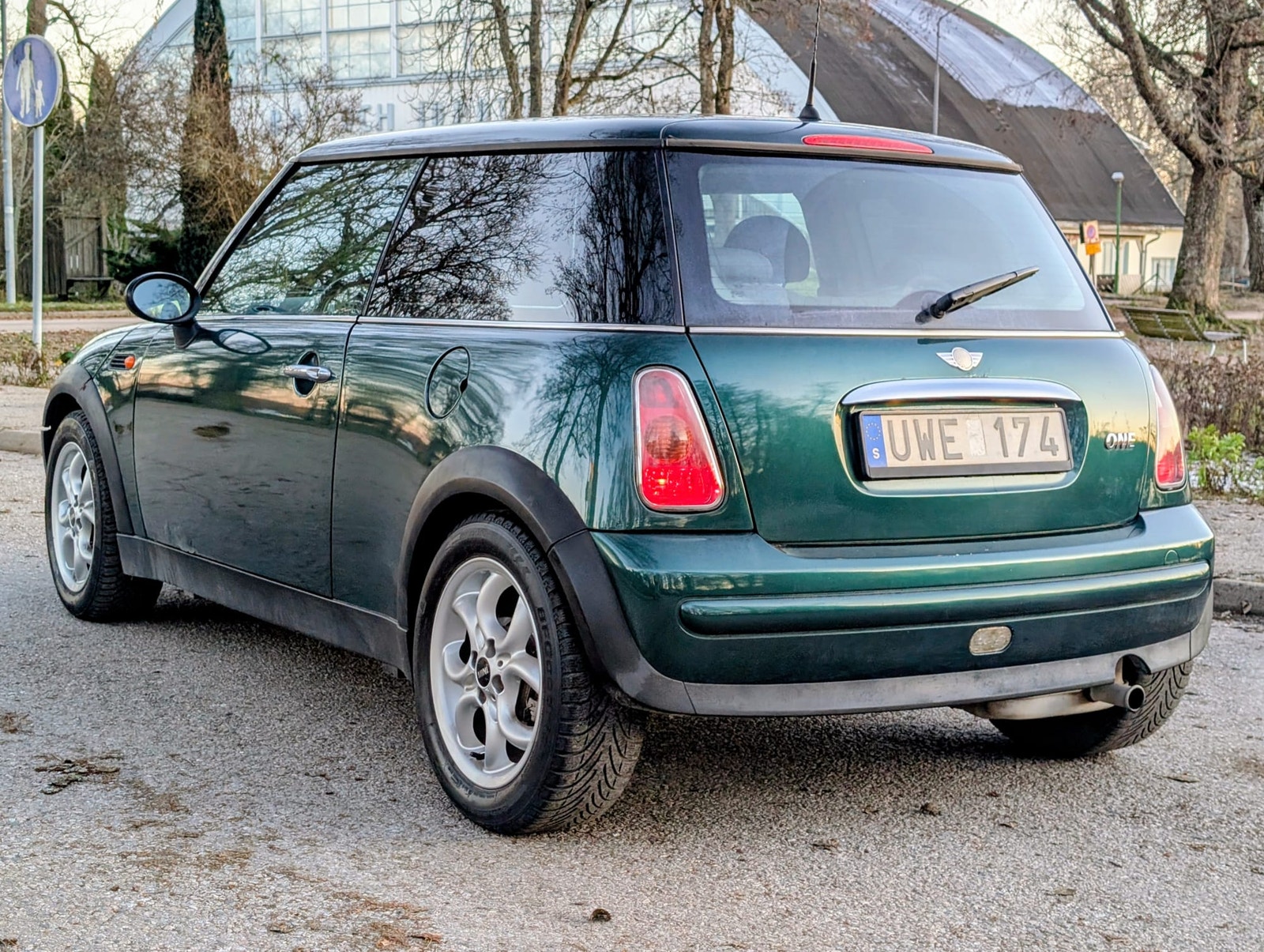 MINI One Manual, 90hp, 2004