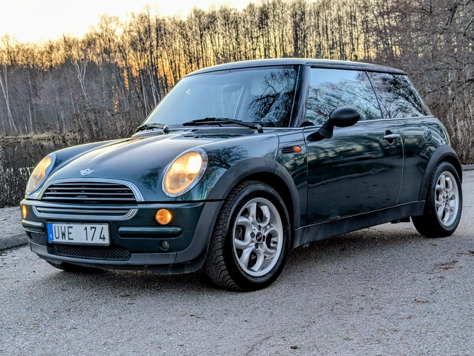MINI One Manual, 90hp, 2004