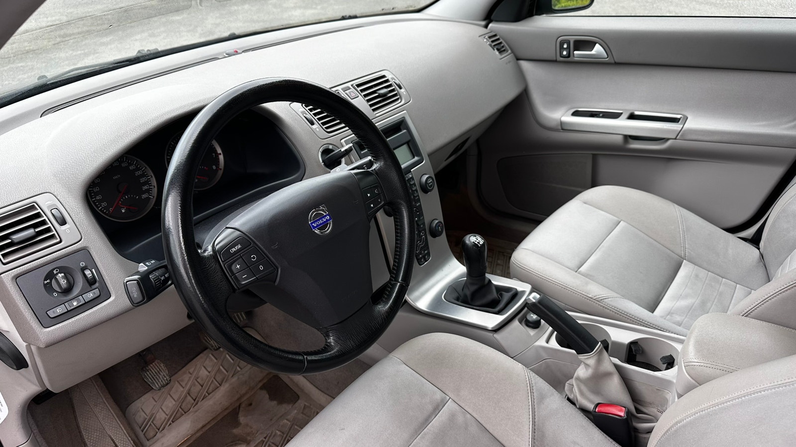 Volvo S40 T5 Manual, 220hp, 2004