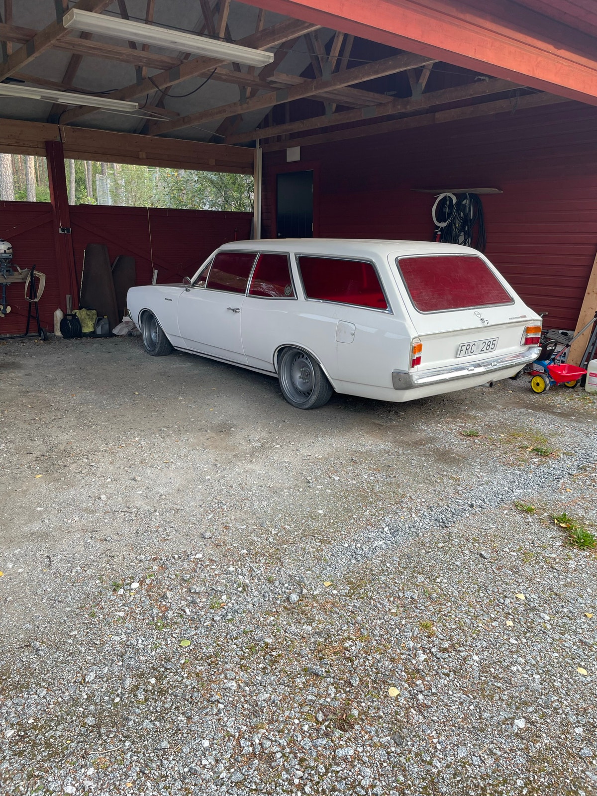 Opel Rekord 3-door Caravan 1.9 S Manual, 90hp, 1970