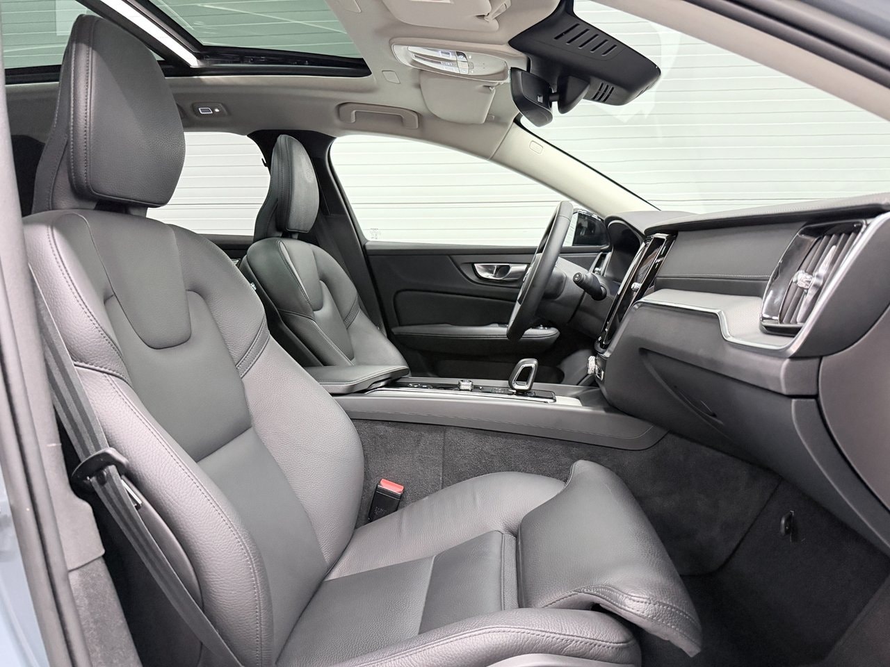 Volvo V60 B4 Geartronic, 8-trins, 197ps, 2023