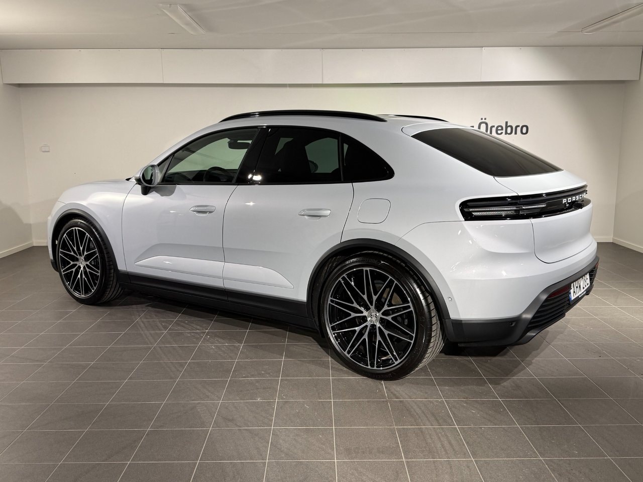 Porsche Macan 408 л.с.