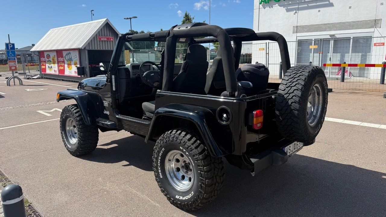 Jeep Wrangler 4.0 4WD Automatic, 177hp, 2005