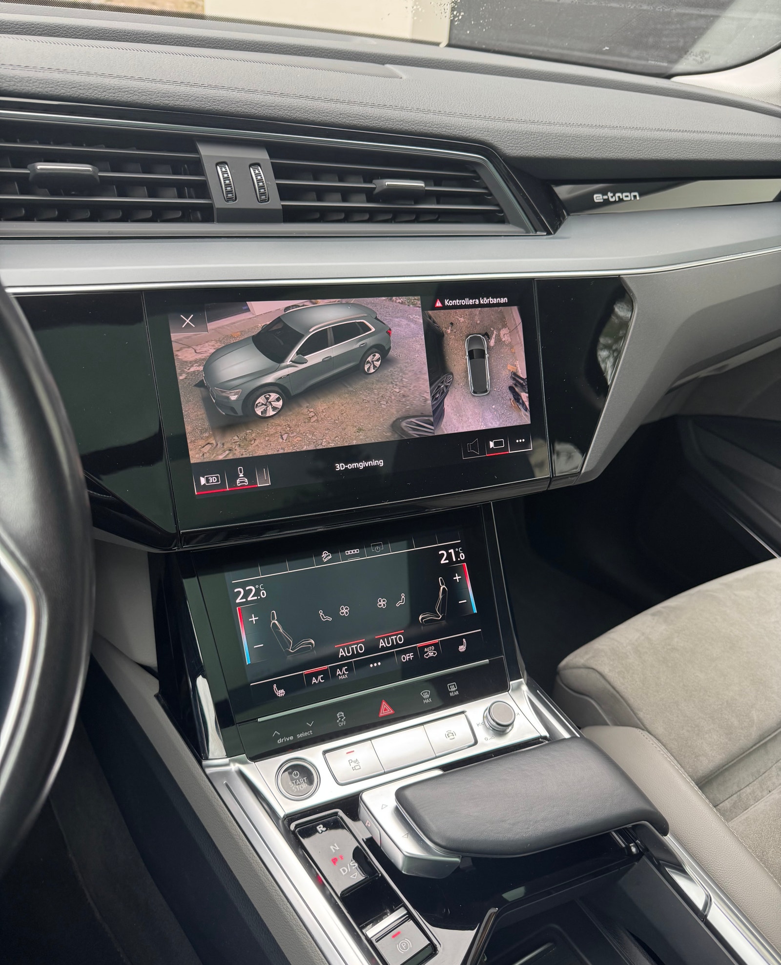 Audi e-tron 55 quattro, 408ps, 2021