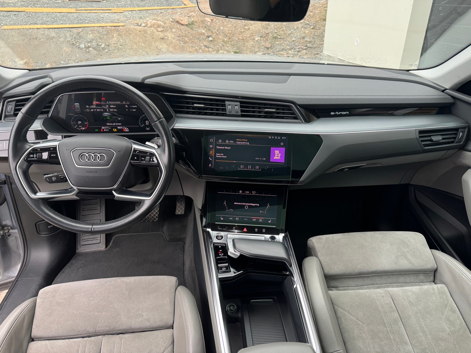 Audi e-tron 55 quattro, 408ps, 2021
