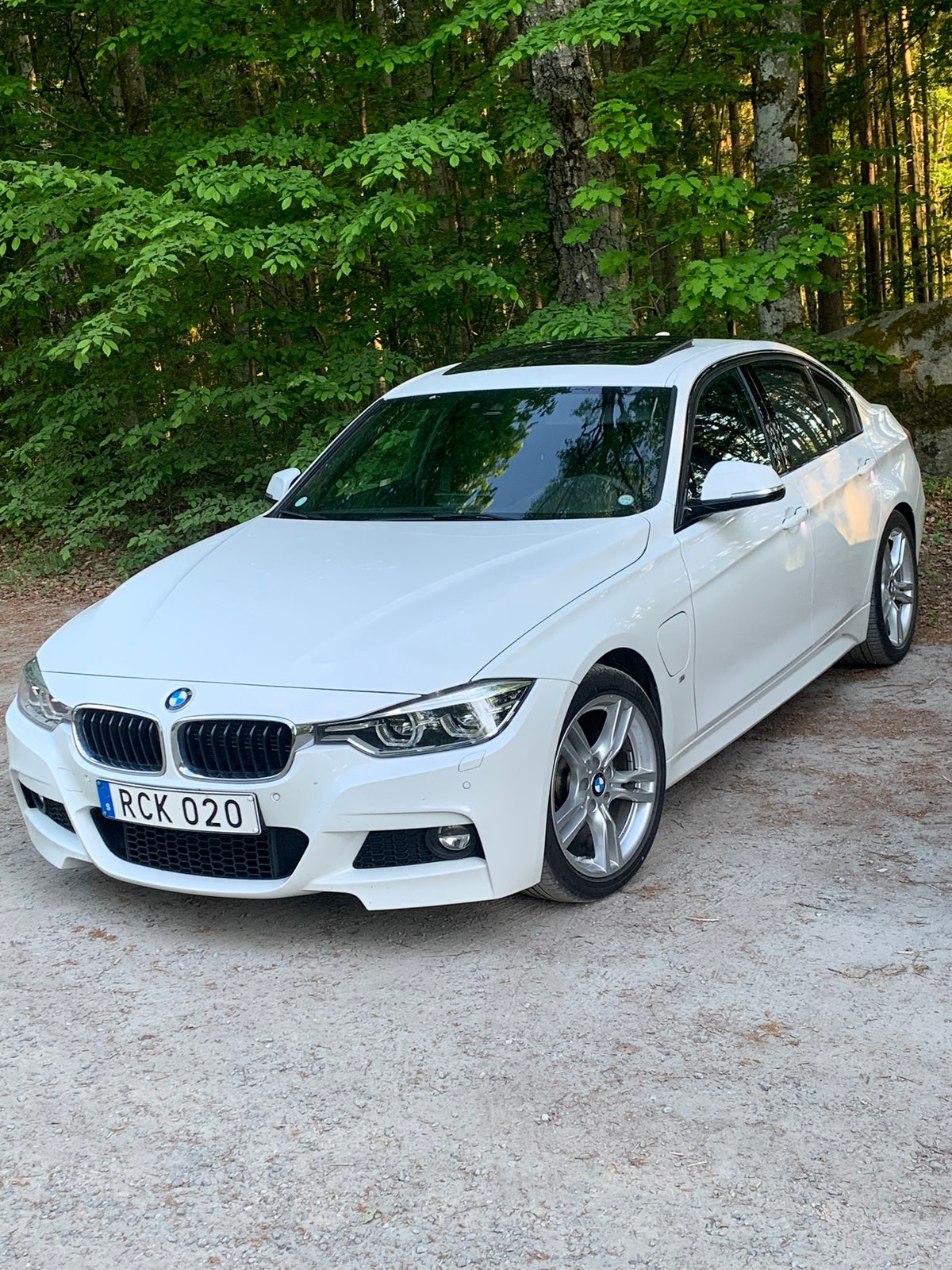 BMW 330e Sedan Steptronic, 252hp, 2018