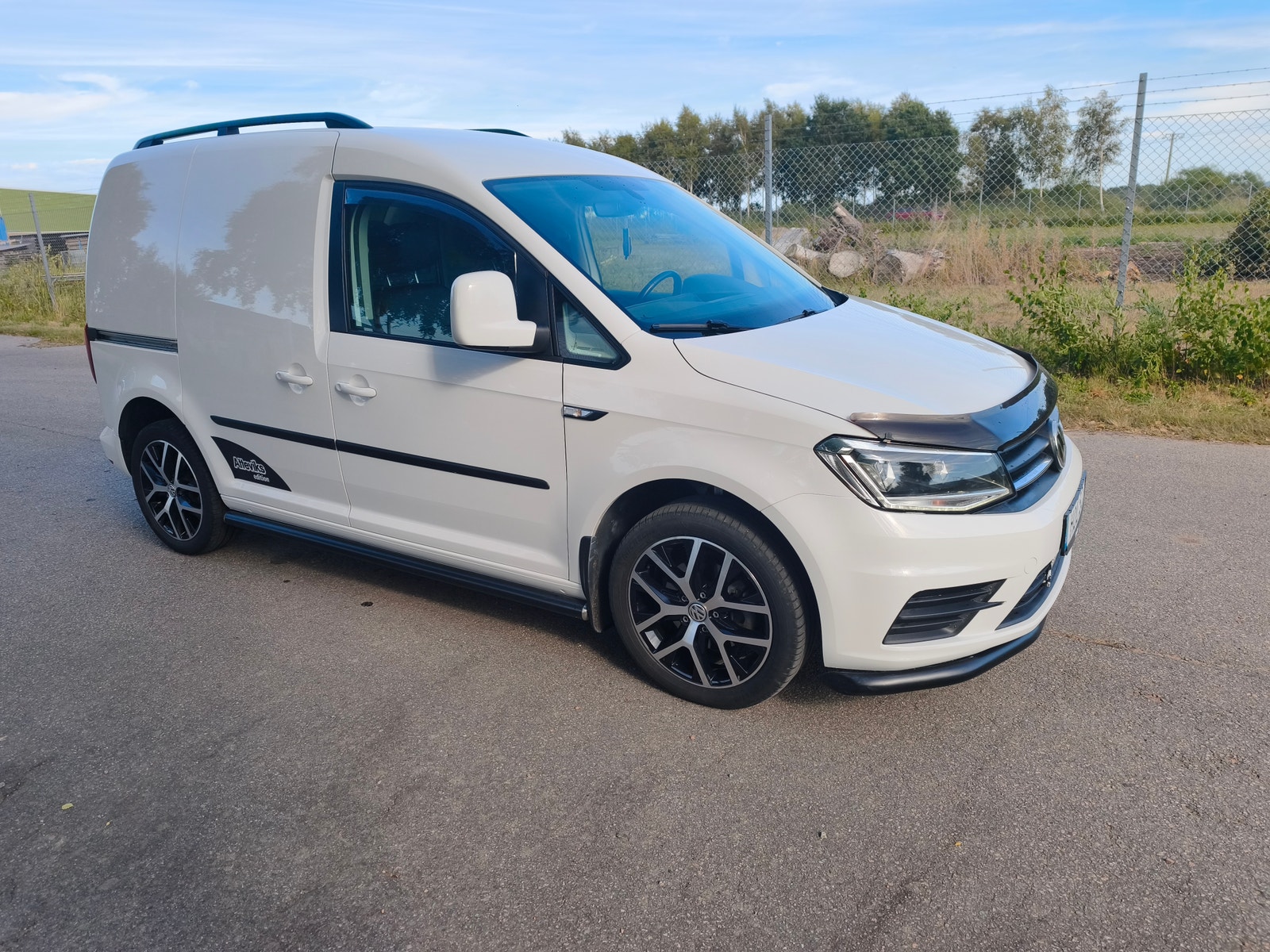 Volkswagen Caddy Van 2.0 TDI BMT DSG Sequential, 6-trins, 102ps, 2018