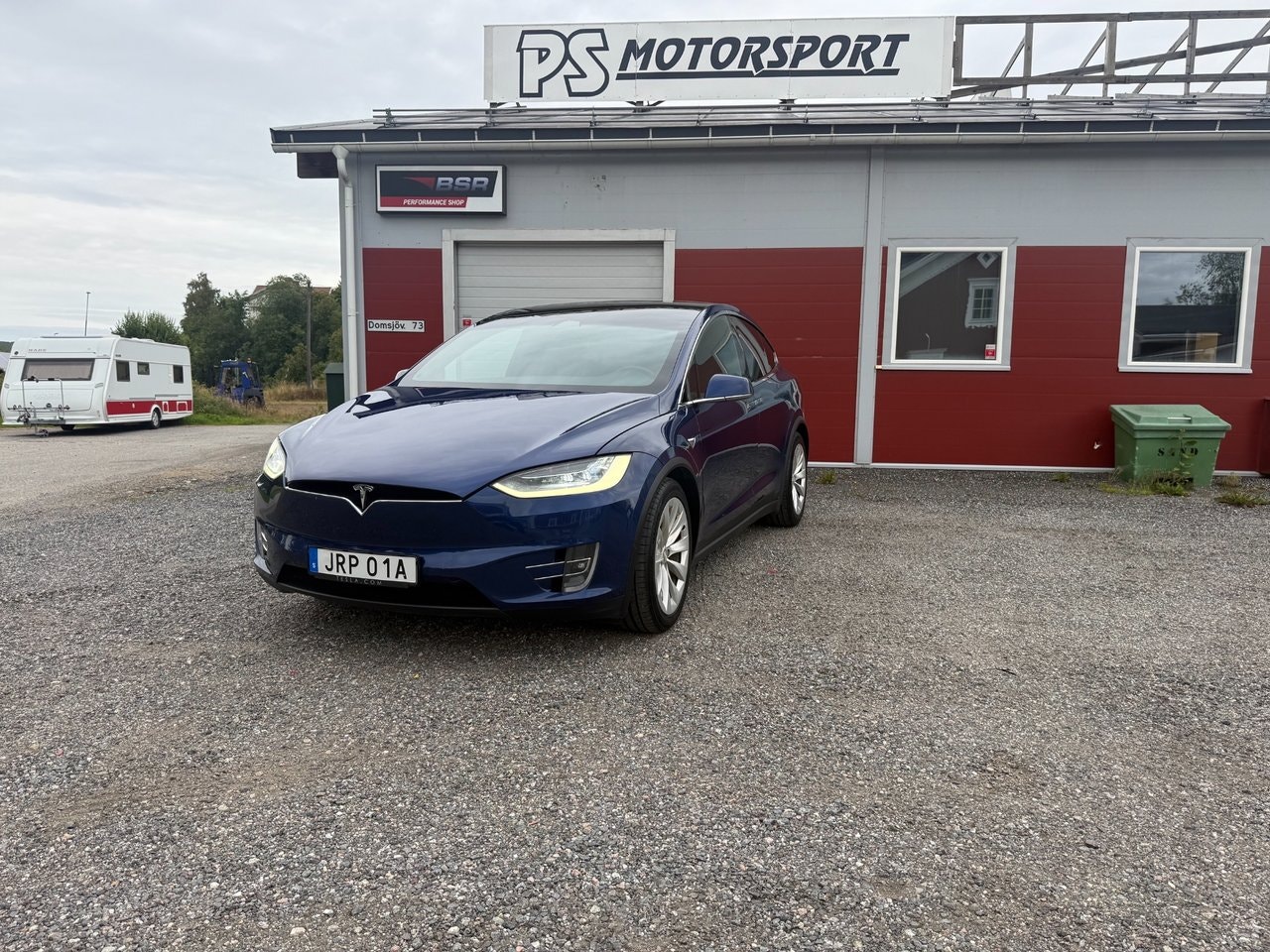 Tesla Model 423 hp