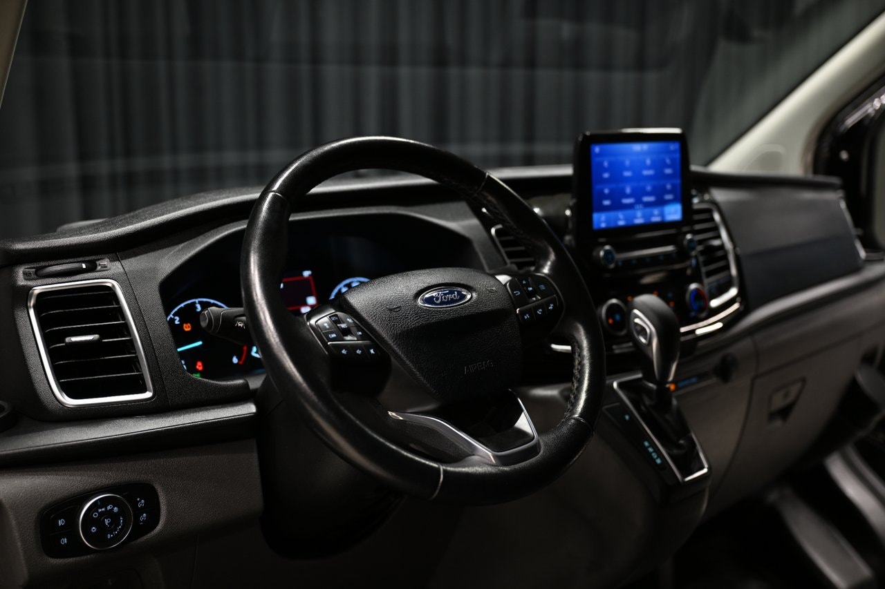 Ford Transit Custom 300 2.0 EcoBlue SelectShift, 6-trins, 170ps, 2022