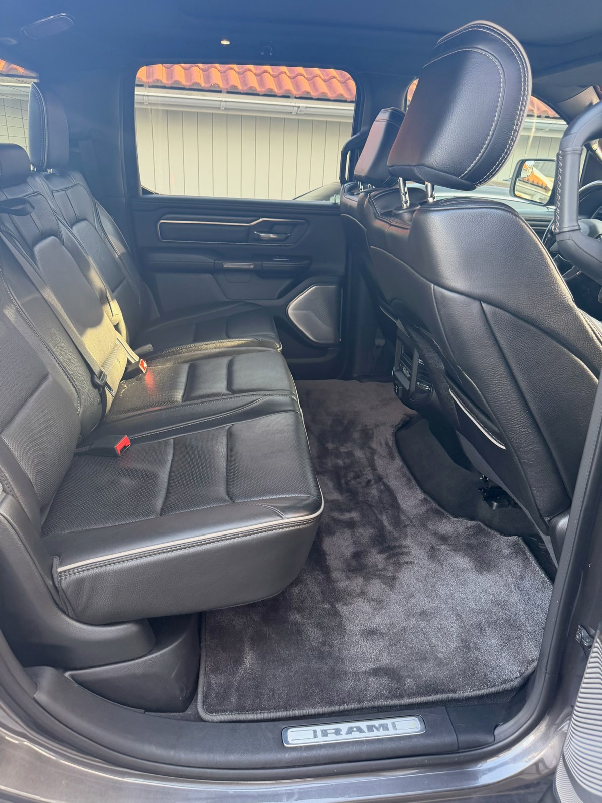 RAM 1500 Crew Cab 5.7 V8 HEMI Flex Fuel 4x4 TorqueFlite, 395hk, 2020