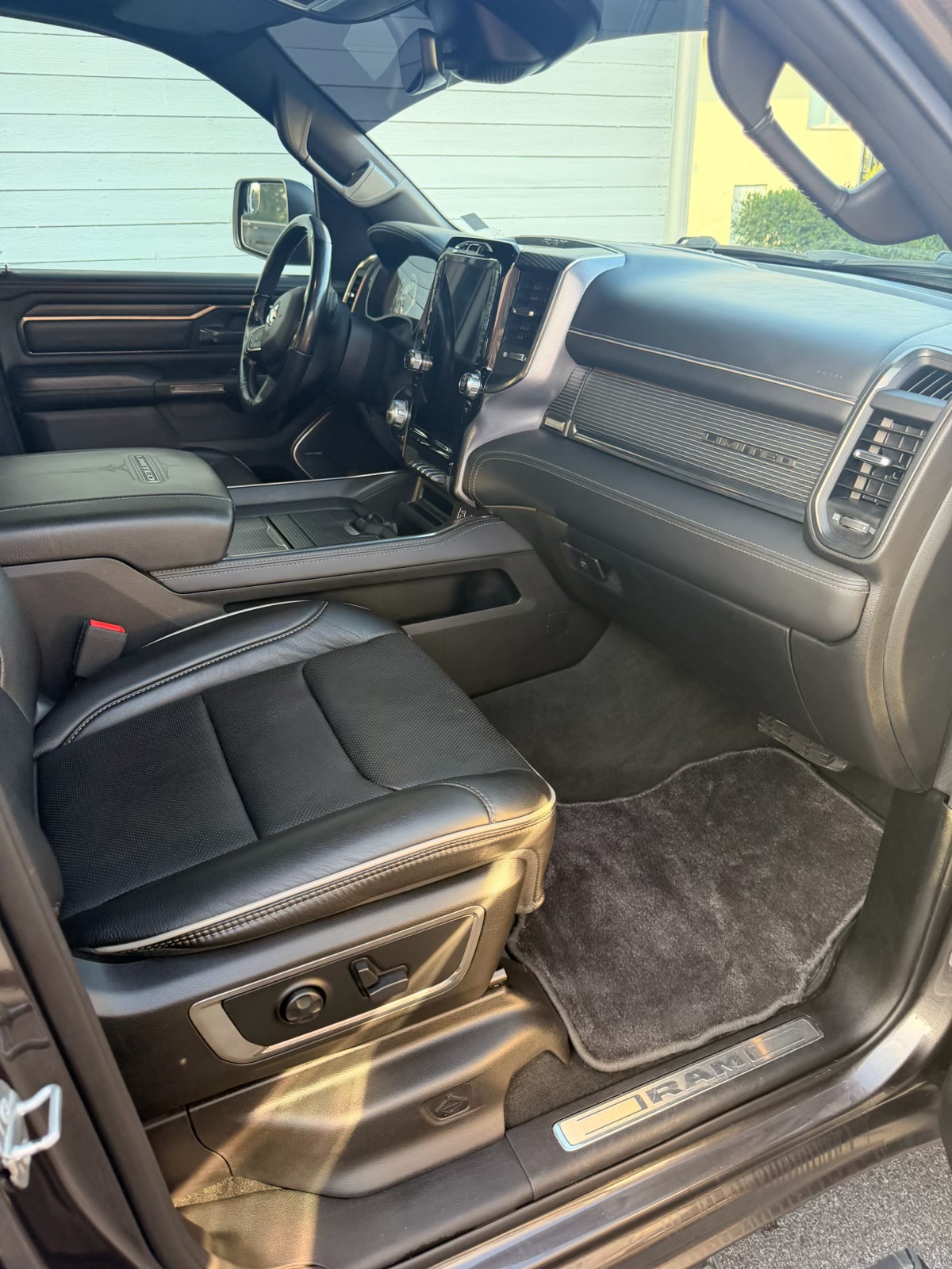 RAM 1500 Crew Cab 5.7 V8 HEMI Flex Fuel 4x4 TorqueFlite, 395hk, 2020