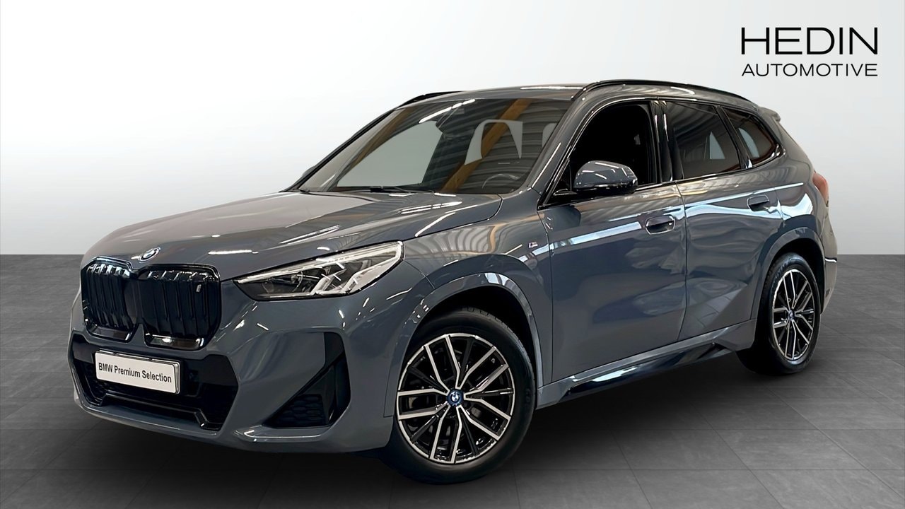 BMW iX1 306 hp