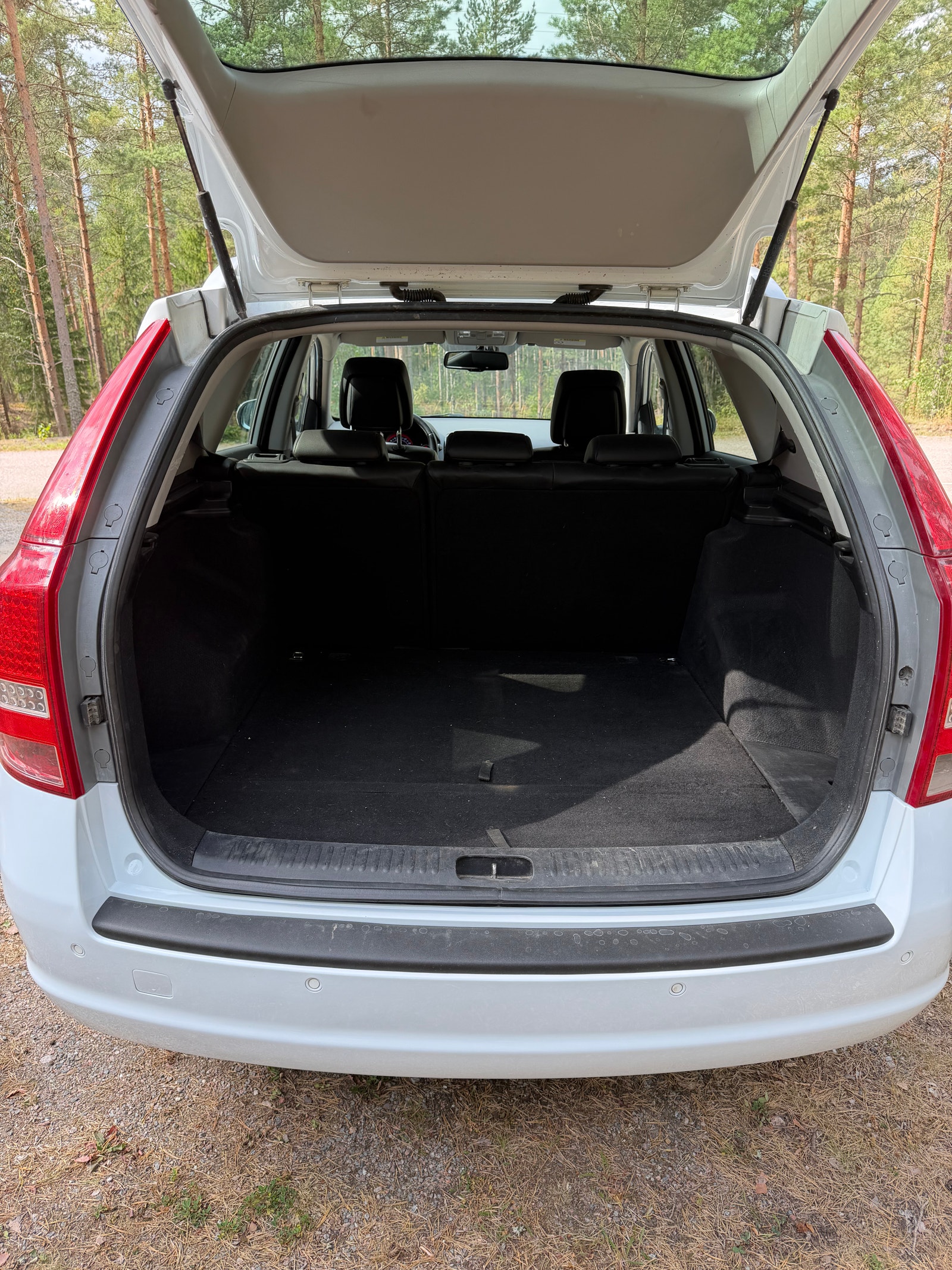 Kia cee'd_sw 1.6 CRDi Manual, 128hp, 2012