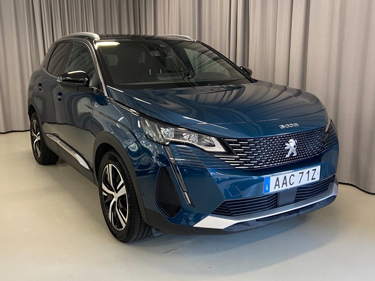 Peugeot 3008 1.2 PureTech 130 EAT, 131hp, 2023