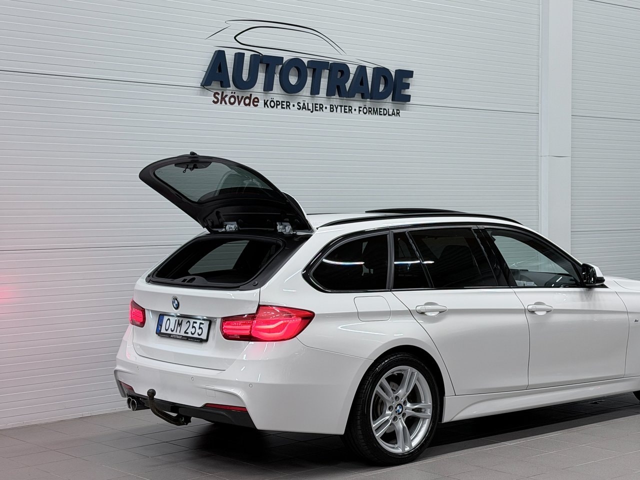 BMW 320d xDrive Touring Steptronic, 8-trins, 190ps, 2017
