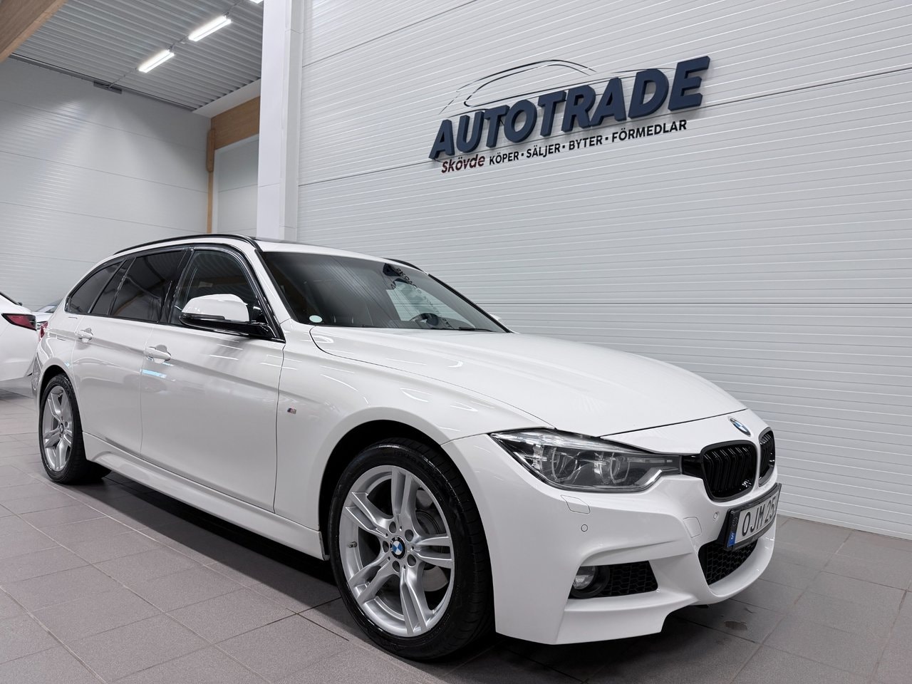 BMW 320d xDrive Touring Steptronic, 8-trins, 190ps, 2017