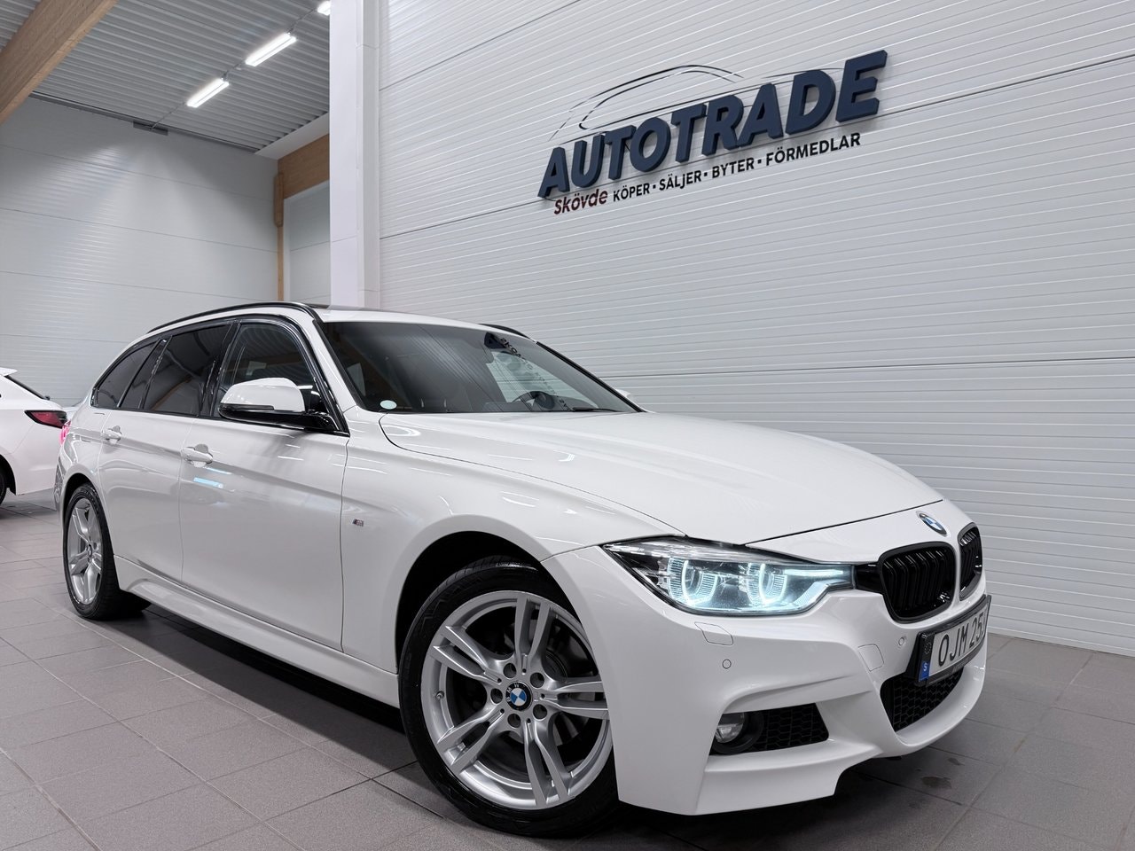 BMW 320d xDrive Touring Steptronic, 8-trins, 190ps, 2017