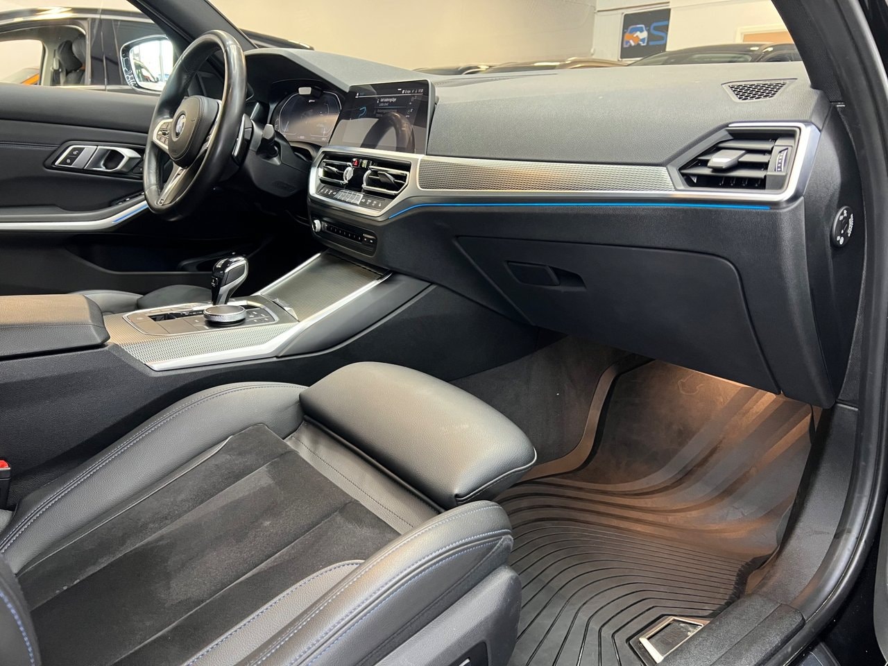 BMW 330e Touring Steptronic, 8-trins, 292ps, 2021