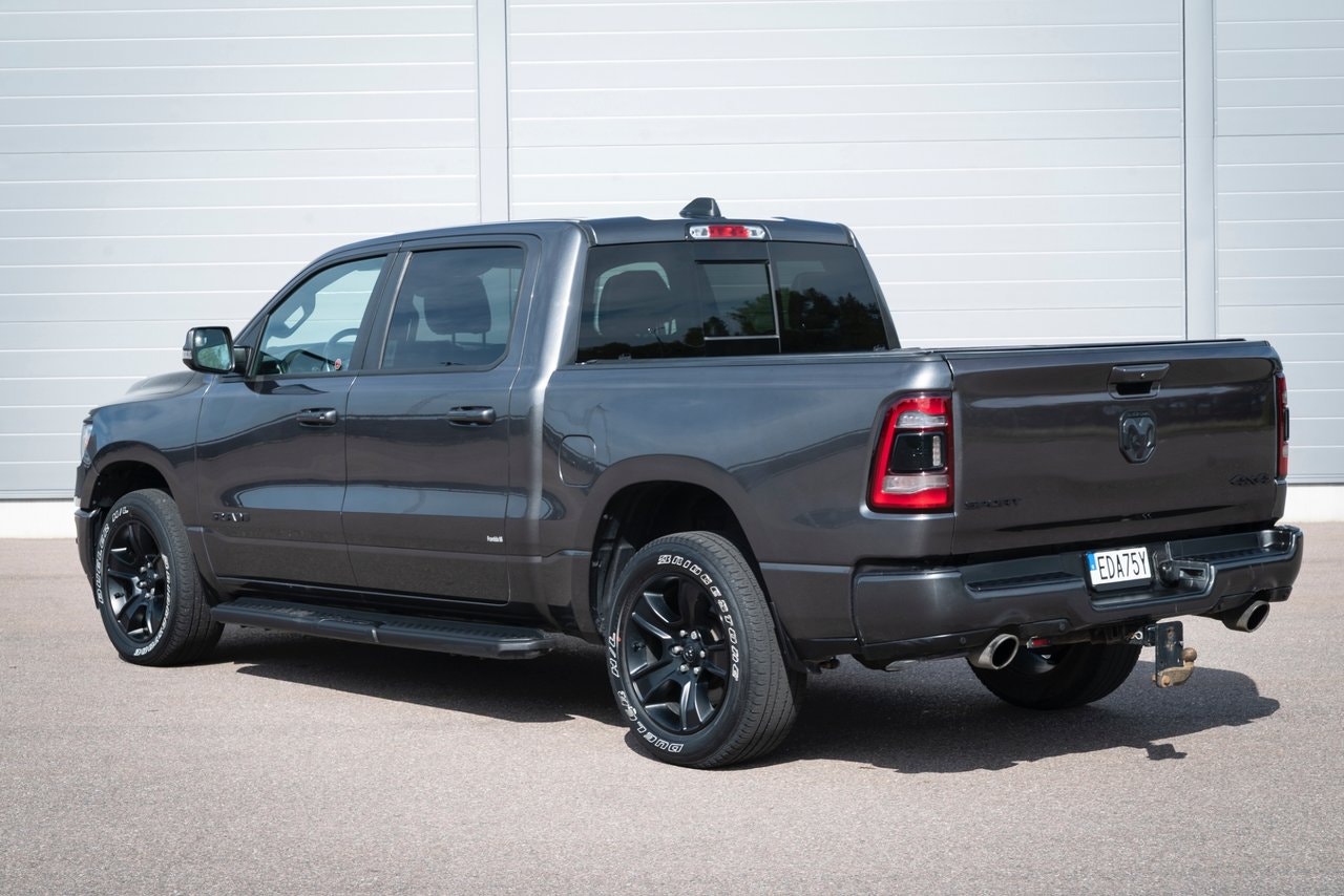 RAM 1500 Crew Cab 5.7 V8 HEMI Flex Fuel 4x4 TorqueFlite, 395hk, 2022