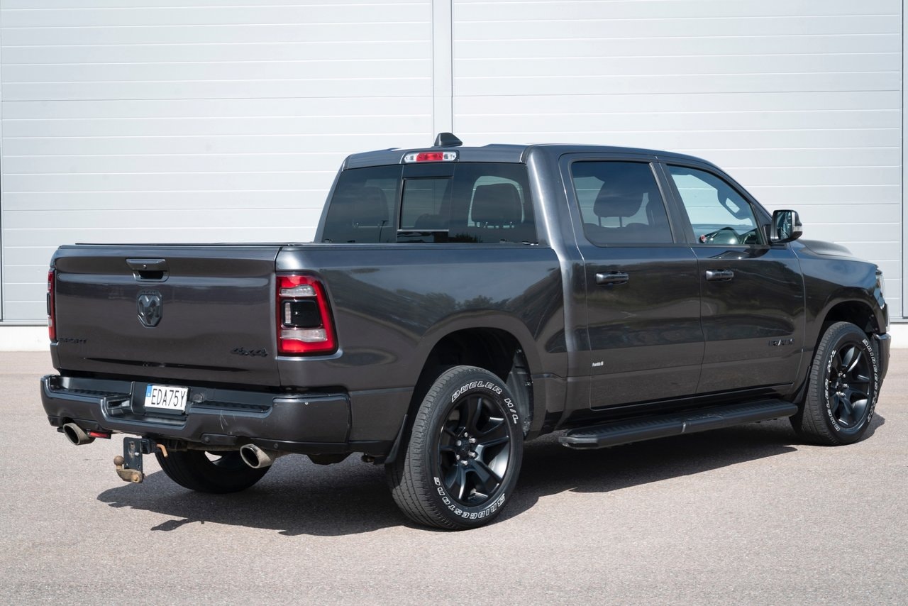 RAM 1500 Crew Cab 5.7 V8 HEMI Flex Fuel 4x4 TorqueFlite, 395hk, 2022