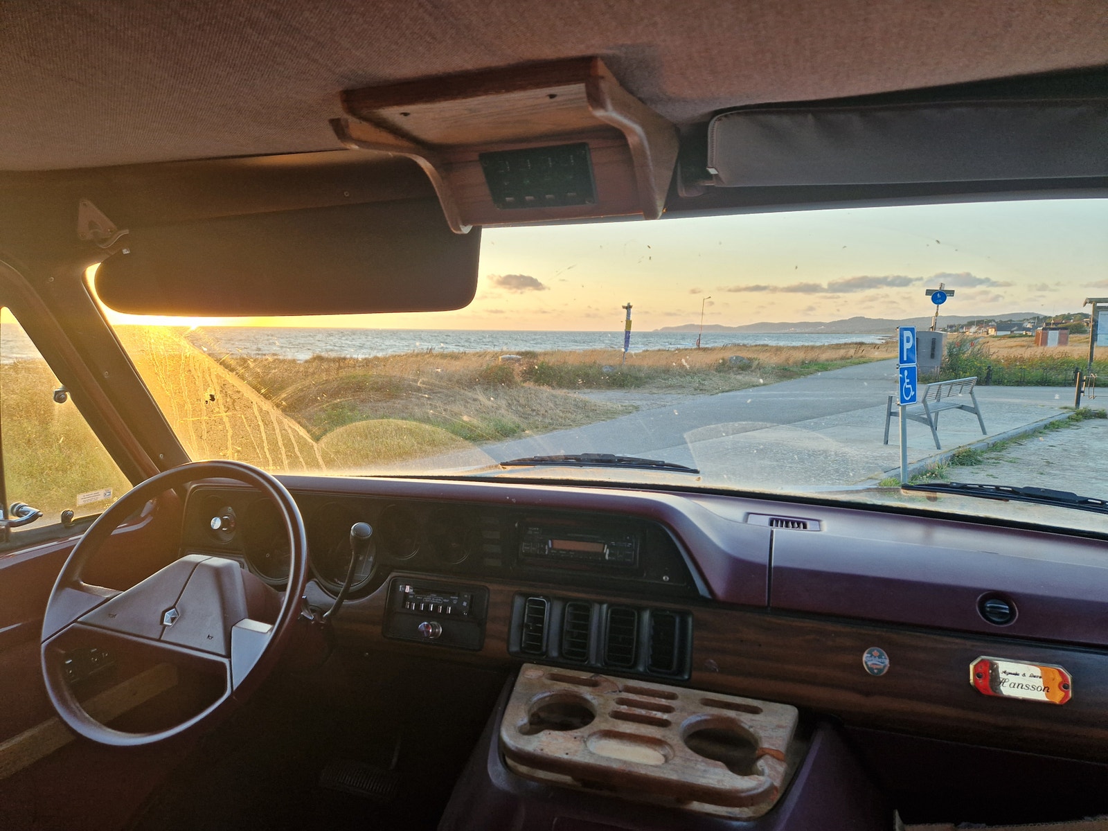 Dodge Ram B250 Conversion Van 5.2 V8 EFI TorqueFlite, 172hp, 1989