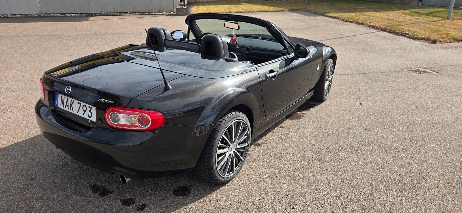 Mazda MX-5 Roadster Coupe 1.8 MZR Manual, 5-trins, 126ps, 2013
