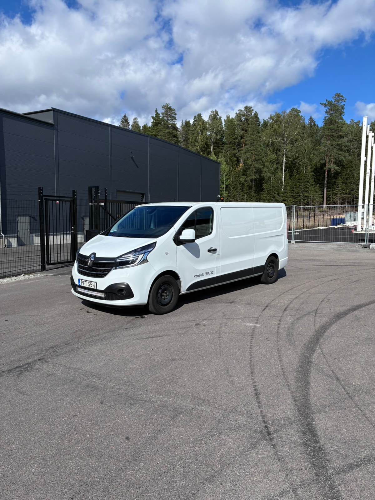 Renault Trafic Panel Van 3.0t 2.0 dCi Manual, 145hp, 2021