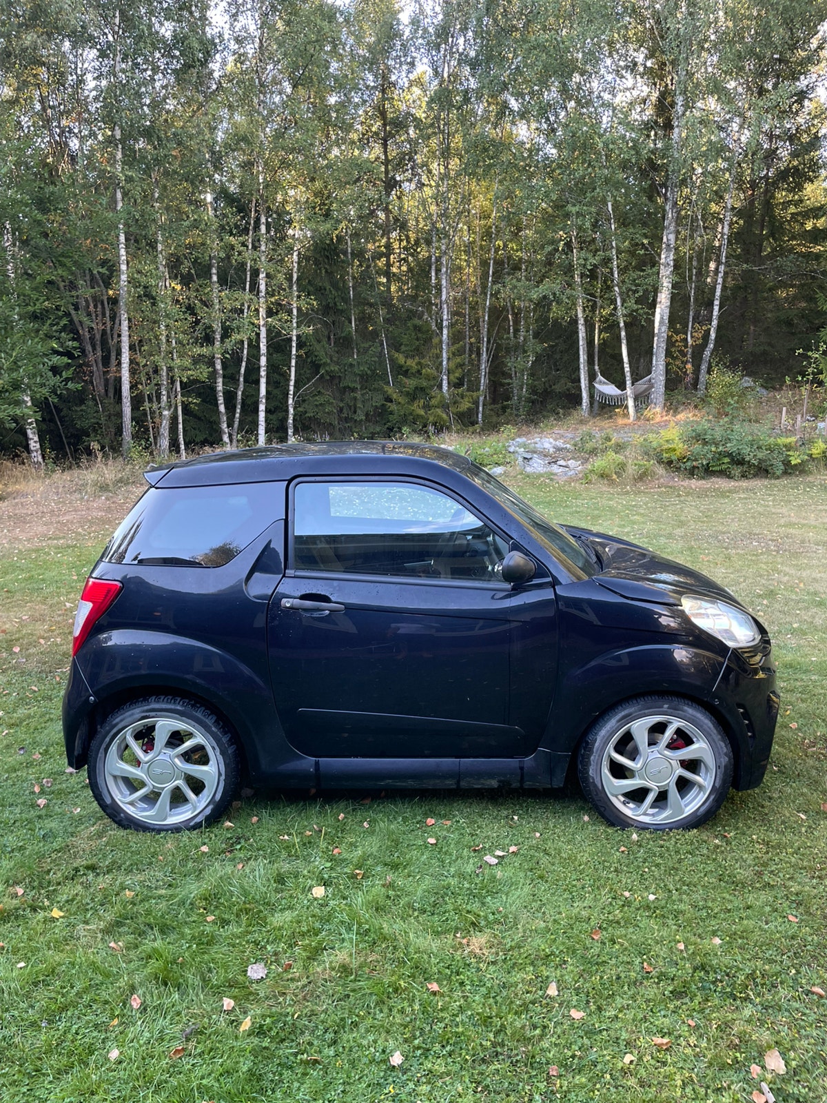 Ligier JS50 0.5 DCI CVT, 5ps, 2015