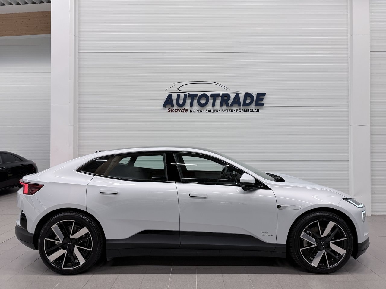 Polestar 4 Long range Dual motor, 544ps, 2025