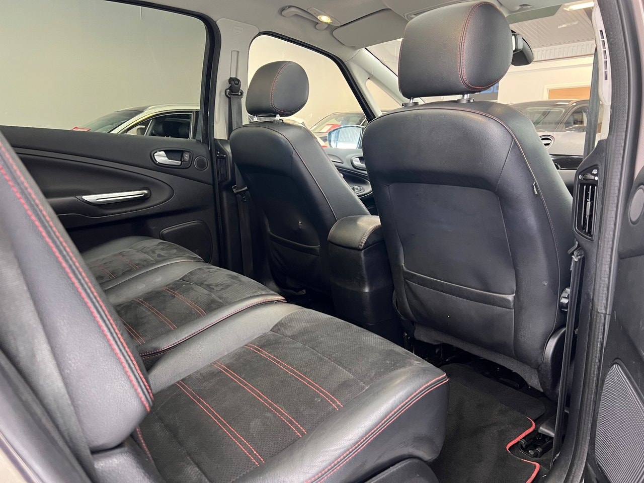 Ford S-MAX 2.2 TDCi Durashift EST, 200ps, 2012