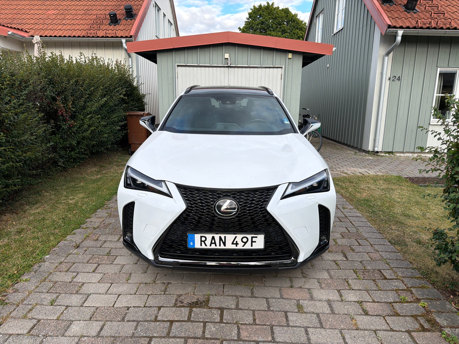 Lexus UX 250h CVT, 184ps, 2023